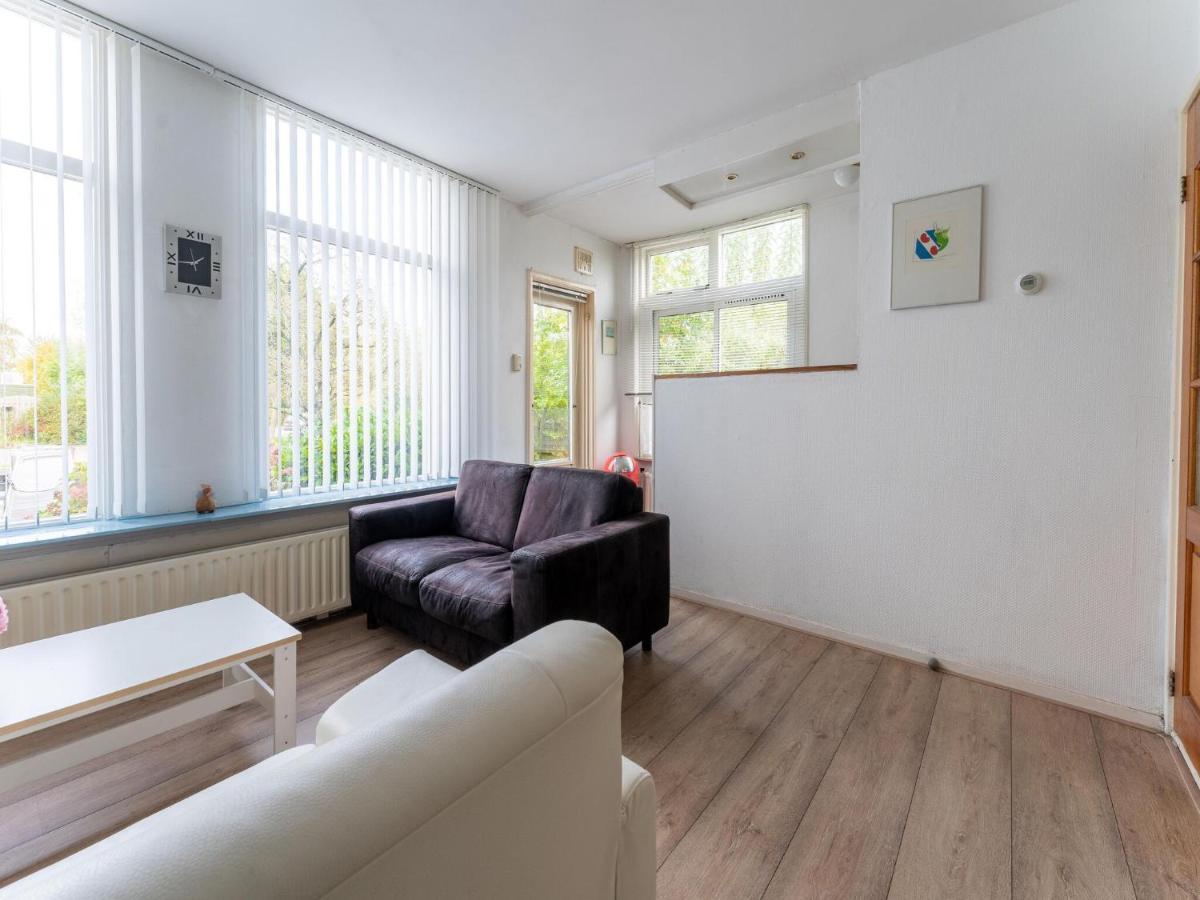 Modern Holiday Home In Heeg With Garden Dış mekan fotoğraf